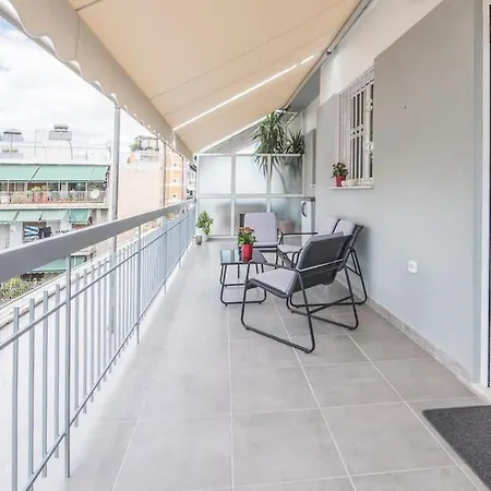 Sunlight Rooftop Apartment